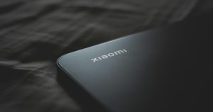 Λεπτό Smartphone από Xiaomi: Μπαταρία 10,000mAh για Ατελείωτη Χρήση!