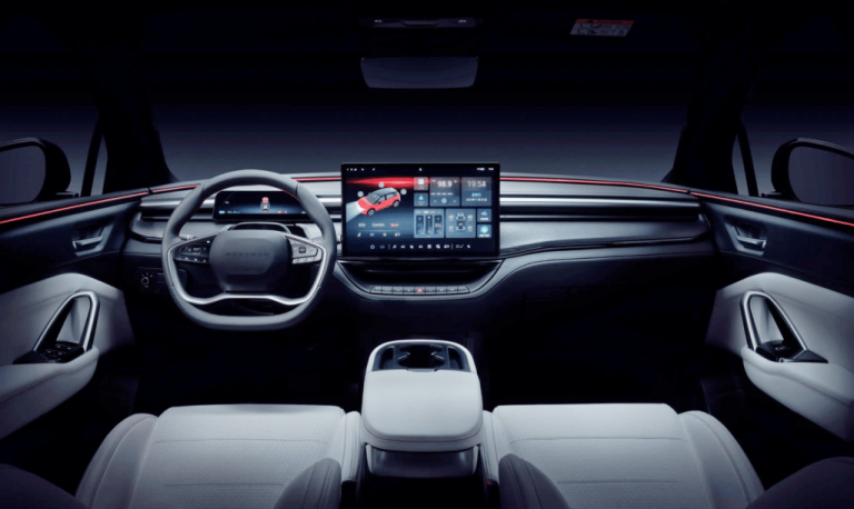 Φοξκον: Η Δημιουργός των iPhone που Εισέρχεται στον Κόσμο των Ηλεκτρικών Αυτοκινήτων!